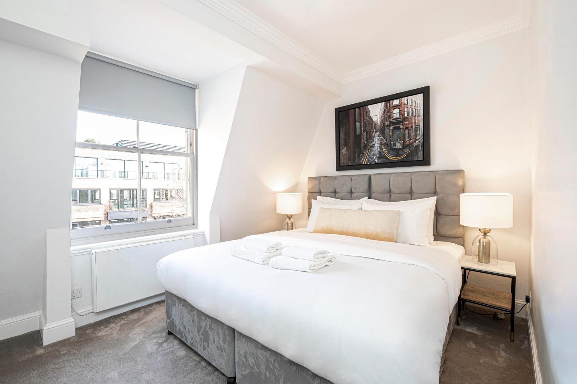 3 Sloane Gardens Apartahotel 2*